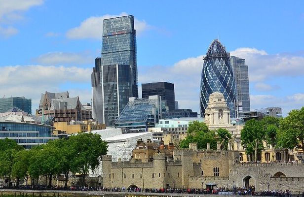 Private 3-hour Tour of The Iconic Tower of London & Tower Bridge