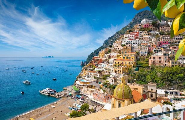 Sharing tour of the Amalfi coast