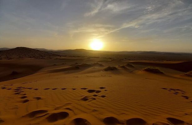 El borj Desert and Lagzira 2 days 1 night