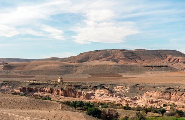 Agafay Desert Experience:Quad Biking,Camel Ride and Dinner Show