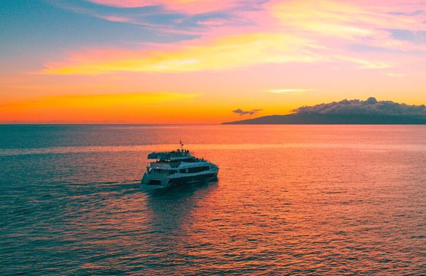 Ma'alaea Harbor: Sunset Prime Rib or Mahi Mahi Dinner Cruise