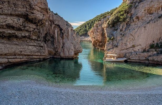 Blue and Green Cave Speedboat Trip from Hvar Town