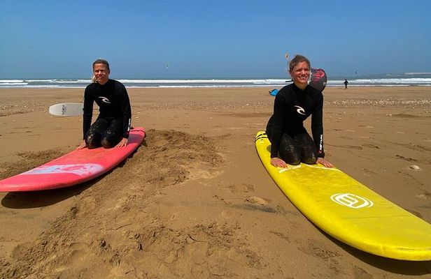 Join our Surfing cours with one of best teacher