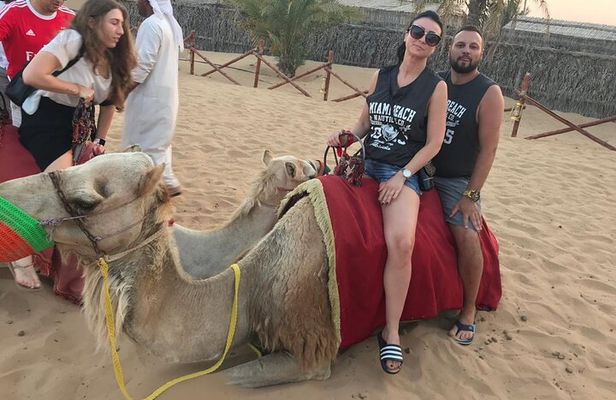 Private Desert Adventure –Dune Bashing, Dinner& Live Performances