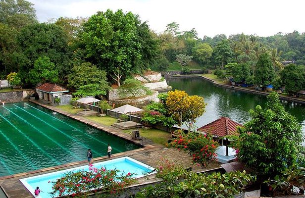 Half-Day Mataram City Tour