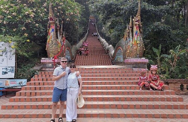 Private Tour from Bangkok to Chiang Rai (7 days)