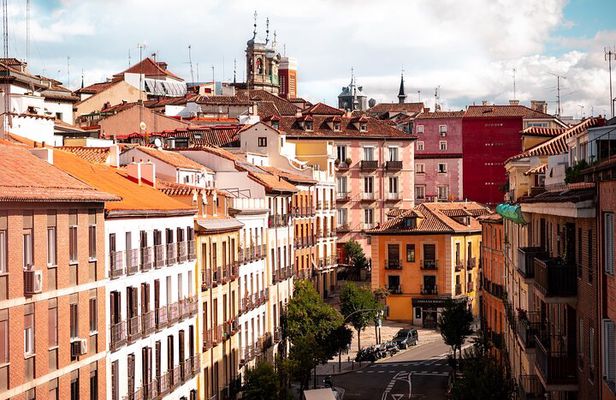 Madrid’s History, Bites & Sips – An Intimate Tour Since 2018