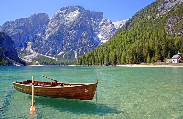 Discover the Dolomites and Lake Braies on a Day Trip from Venice