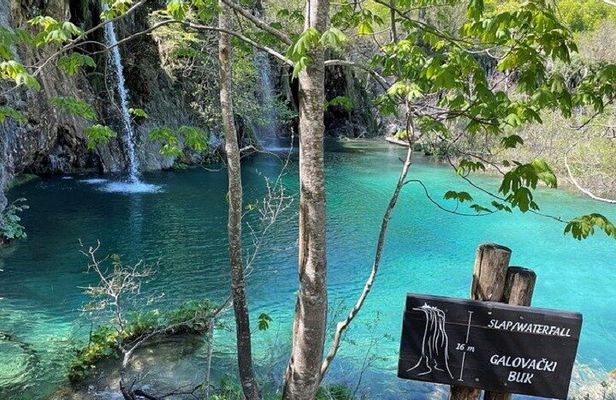 Day trip & tickets to the PLITVICE MAGIC LAKES - from Zagreb!