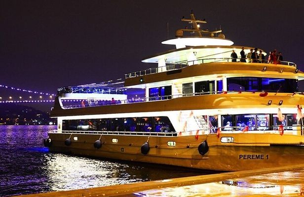 Bosphorus Cruise Tour with Turkish Show