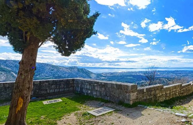 Private Day Tour Krka Waterfalls & Game of Thrones