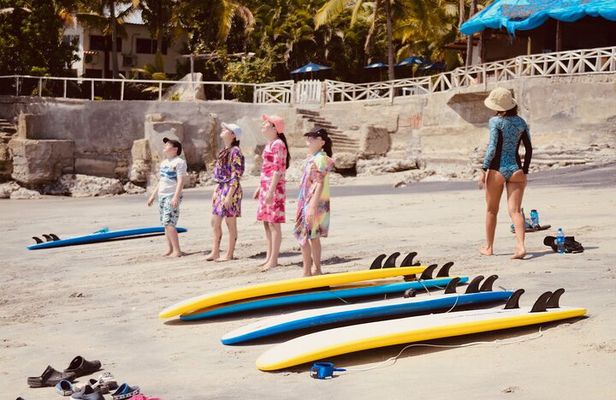 Surf Lessons in San Carlos, Panama