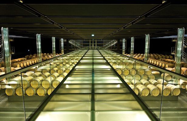 Médoc Region Half-Day Wine Tour with Winery Visit & Tastings from Bordeaux