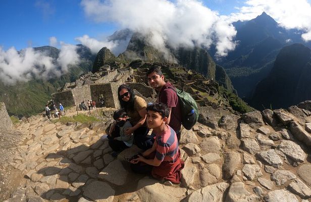 Sacred Valley & Machu Picchu 2 Day Tour From Cusco 2022