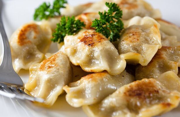 The Original Best of Brooklyn Half-Day Food & Culture Tour by bus
