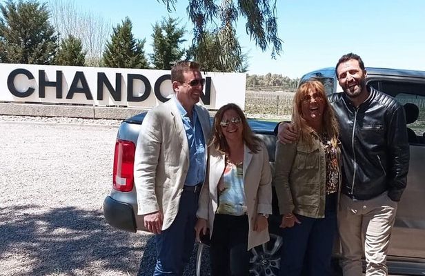 Private Mendoza WineTour: 3 Premium Wineries Michelin-Star Lunch