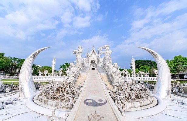 Private Tour: Chiang Rai Golden Triangle Day Trip from Chiang Mai