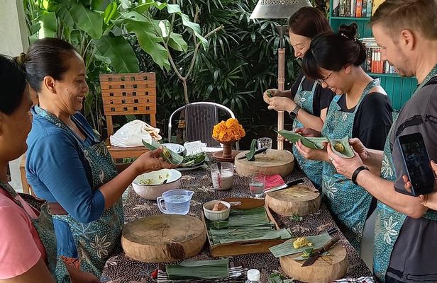 Traditional Tempeh Making & Cooking Balinese Cuisine
