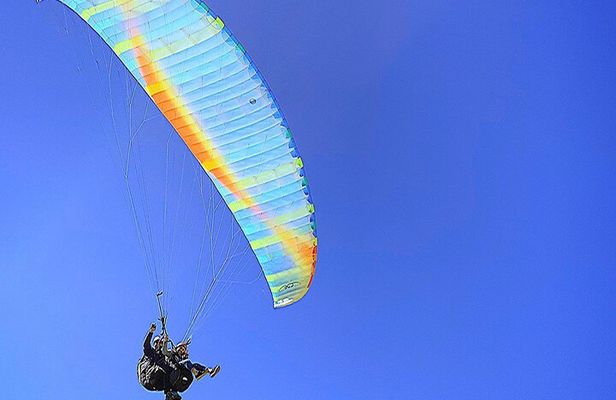 Paragliding experience in Agafay desert from Marrakech