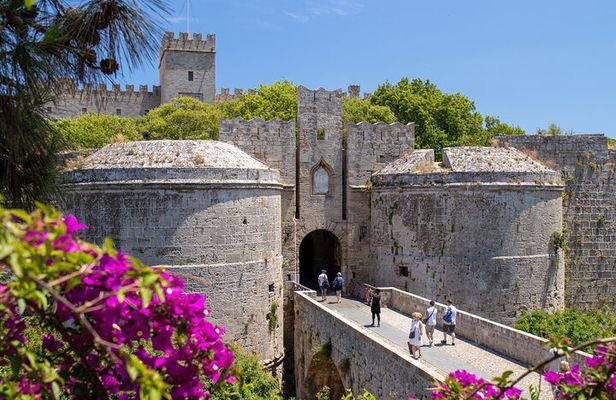 Rhodes Old Town & Lindos with Acropolis Guided Tour