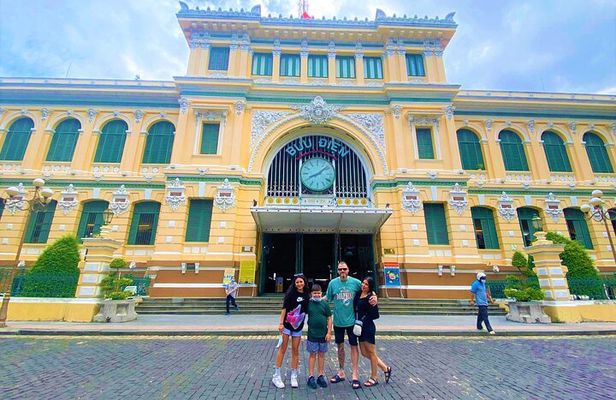 Saigon Lavie Private Tour on Motorbike