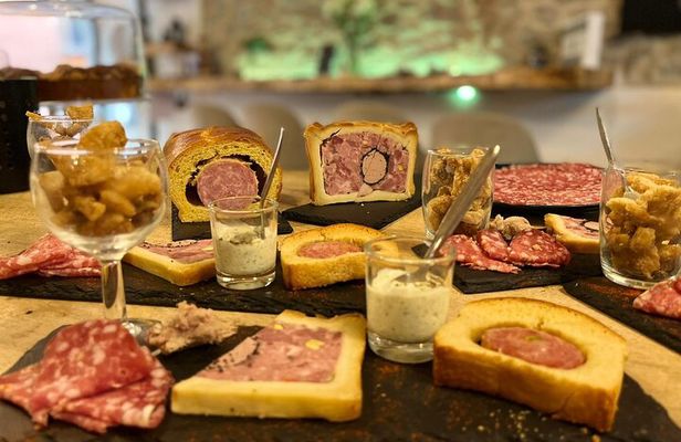 Afternoon Old Town Food tour