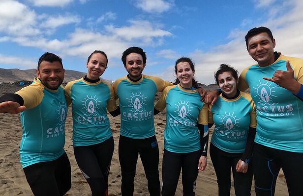 Group and private surf classes with a Certified Instructor in Lanzarote