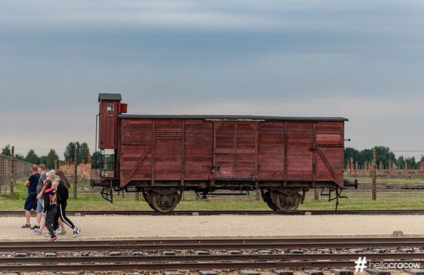 Limited to 15 Visitors: Auschwitz & Birkenau Guided Tour from Krk