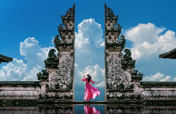 Private Tour Bali: Lempuyang Temple / Gate of Heaven, tirtagangga, waterfall.