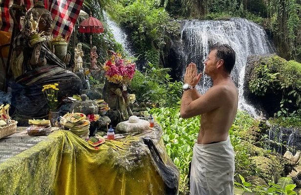 natural holy waterfalls healing tour.