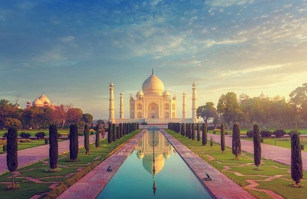 4 Days Golden Triangle Tour from Delhi