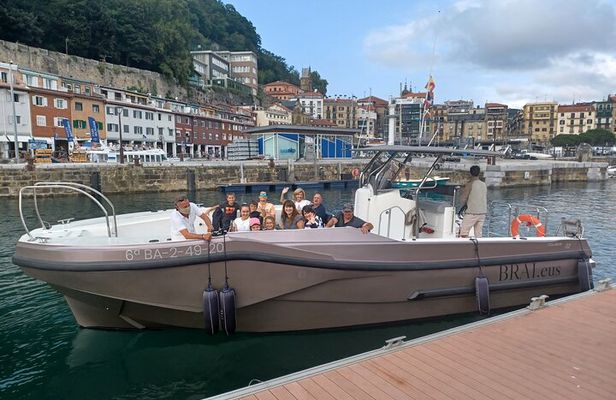 "2 bays, mornings, afternoons, sunset with a glass of cava
