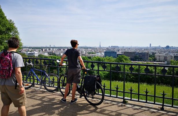 Versailles Full-Day Electric Bike Tour : Market, Picnic & Palace