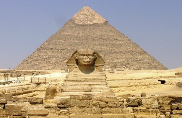 Day tour to Giza Pyramids, Memphis & Sakkara