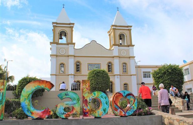 Los Cabos Deluxe City Tour: San Jose, San Lucas and The Arch