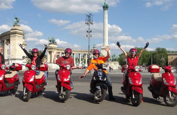 Budapest Grand Vespa Tour