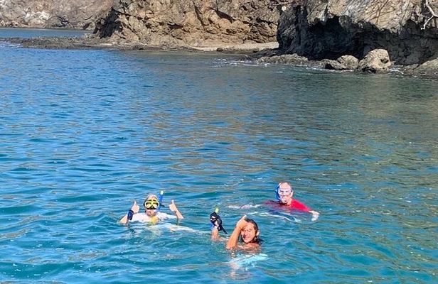 Boat tour to the exotic caves with snorkel from Playas del Coco