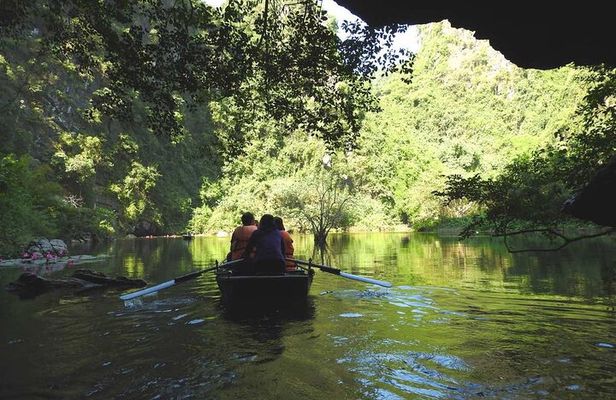 Private tour: Hoa Lu - Halong Bay On Land Day Tour