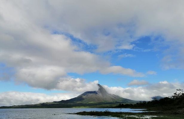Full day hot springs at Arenal Volcano and hanging brides from San Jose