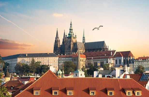 Private Tour: Explore the Majestic Prague Castle, Admission Incl.