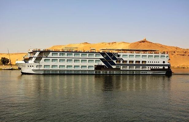 4 Nights / 5 Days At Radamis Cruise From Luxor
