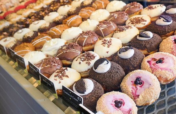 Dublin Delicious Donut Adventure and Walking Food Tour