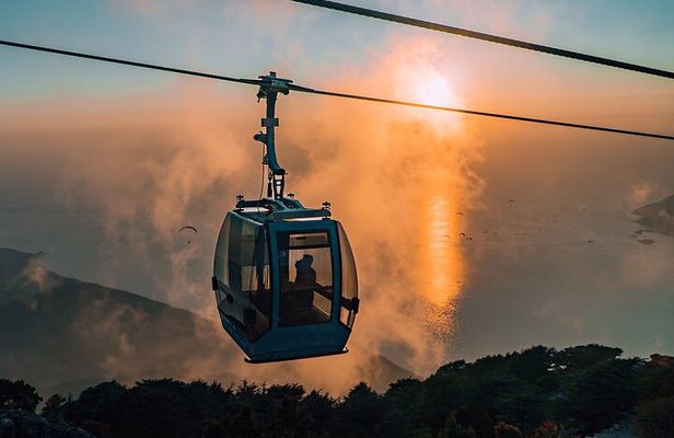 Paragliding In Fethiye Oludeniz, Turkey