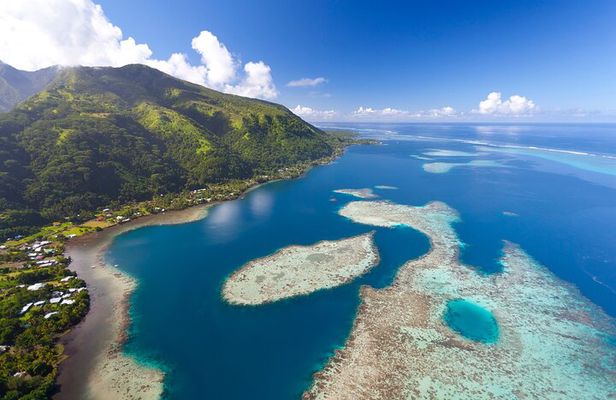 Half day Tahiti Peninsula and Teahupoo boat tour (shared boat)