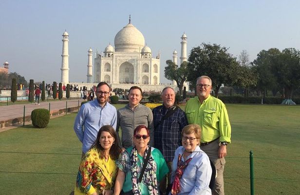 From Delhi: Taj Mahal Sunrise Private Tour