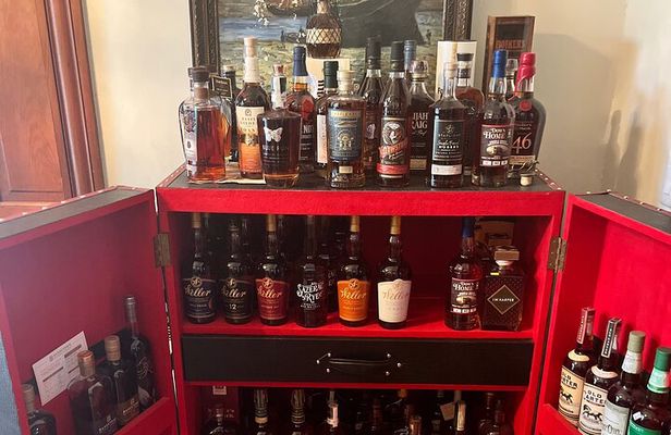 Private Kentucky Bourbon Trail for the Expert by the Expert