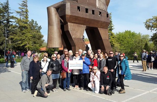 8 Days Alpha Anzac Day Tours