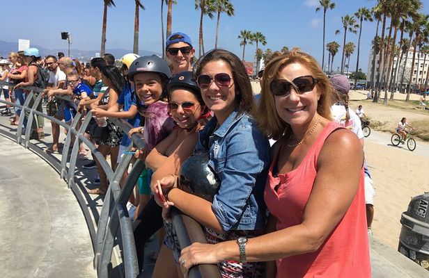 The Santa Monica and Venice Beach E-Bike Tour