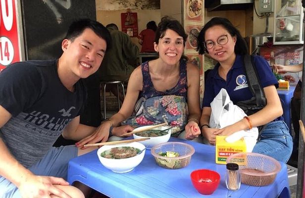 Hanoi street food tour (Private tour)