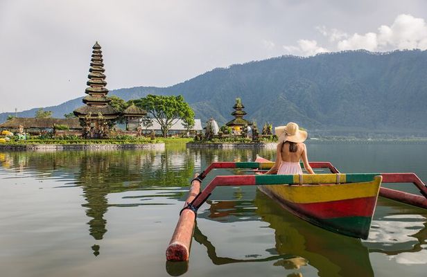 Bali Charm: Full-Day Bedugul and Tanah Lot Tour (UNESCO) - All Inclusive Tickets